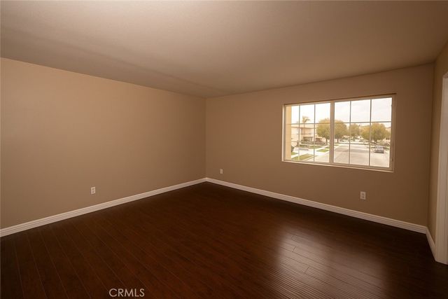 2559 Gilbert Avenue, Corona, CA 92881