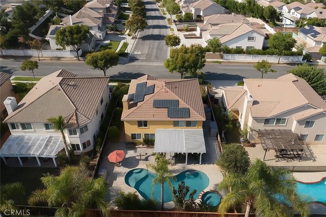 2559 Gilbert Avenue, Corona, CA 92881