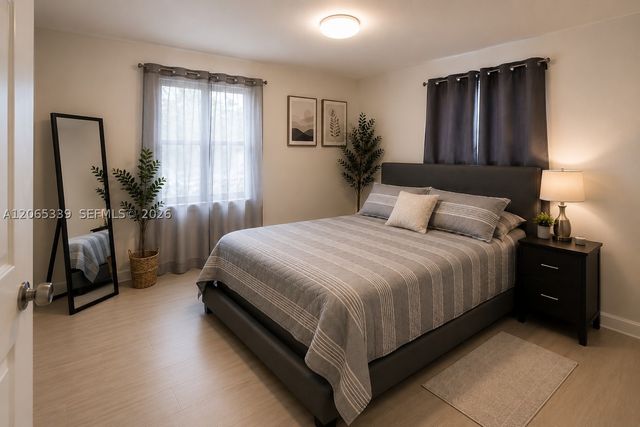 2642 Sheridan St, Hollywood, FL 33020