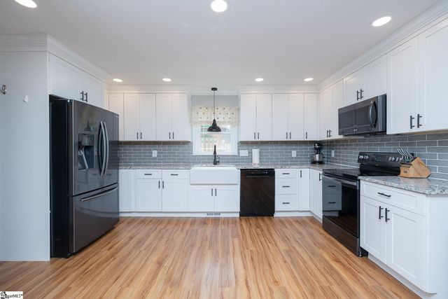 201 Winsford Drive, Greenville, SC 29609