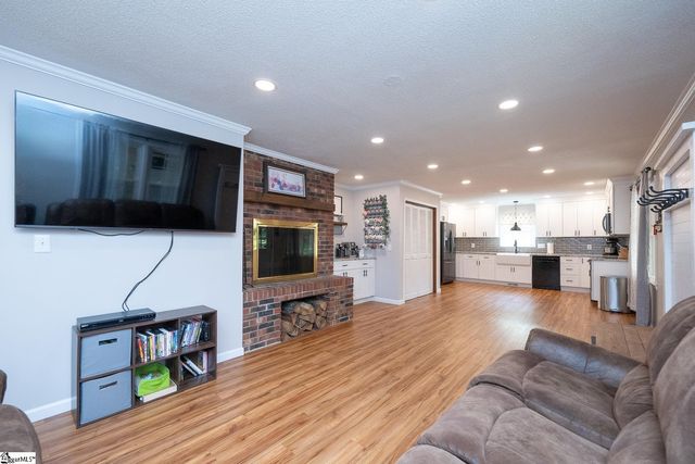 201 Winsford Drive, Greenville, SC 29609