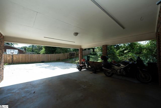 201 Winsford Drive, Greenville, SC 29609