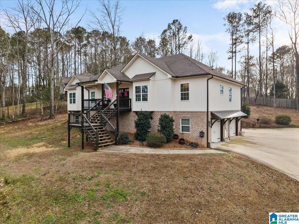 695 MURPHREES VALLEY ROAD, Springville, AL 35146