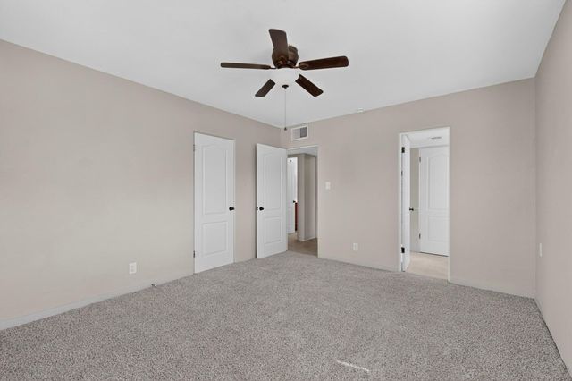 5808 Princess Jeanne Avenue NE, Albuquerque, NM 87110