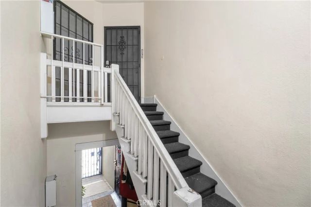 421 N Rose, Long Beach, CA 90802