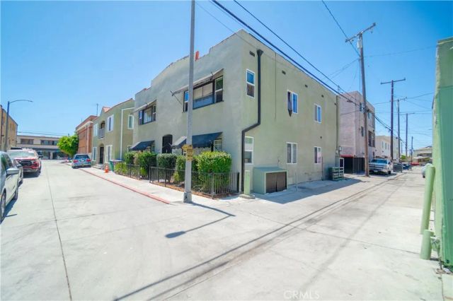 421 N Rose, Long Beach, CA 90802