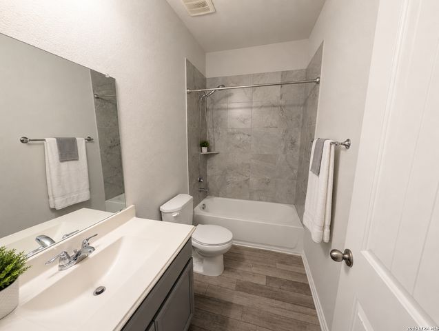 6738 Shiraz Way, Converse, TX 78109