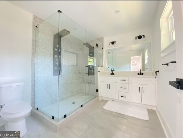 280 W Lake Drive NW, Atlanta, GA 30314