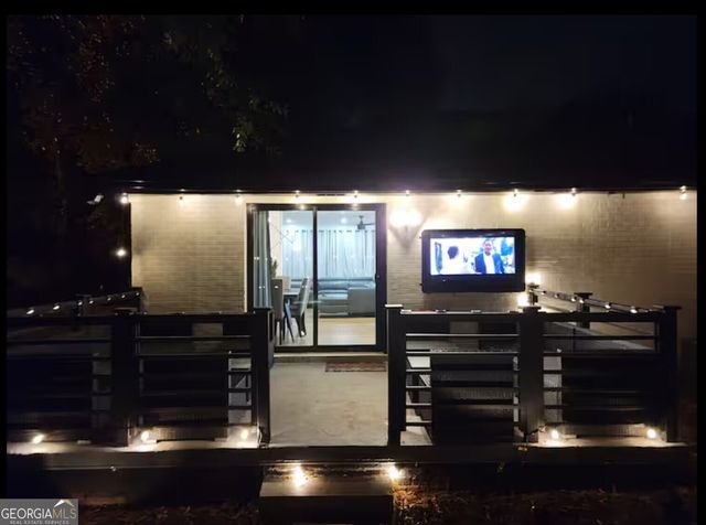 280 W Lake Drive NW, Atlanta, GA 30314