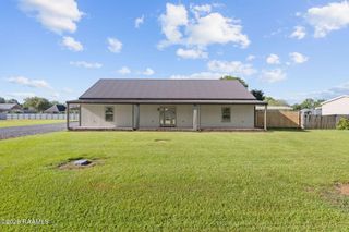 422 Longwood Drive, Opelousas, LA 70570