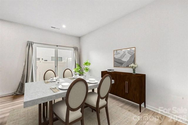 3132 Hutton Gardens Lane, Charlotte, NC 28269