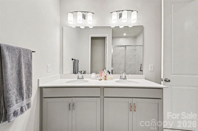 3132 Hutton Gardens Lane, Charlotte, NC 28269