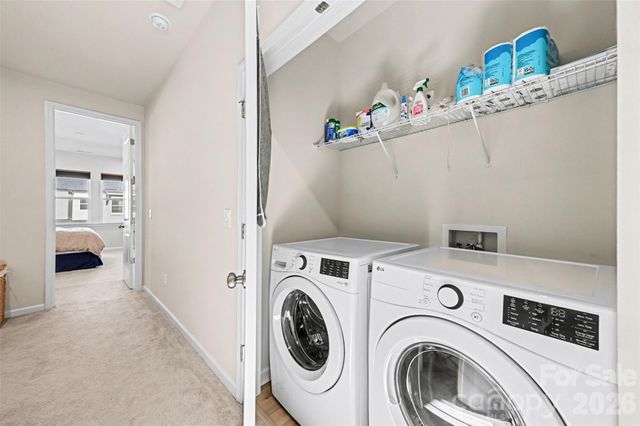 3132 Hutton Gardens Lane, Charlotte, NC 28269