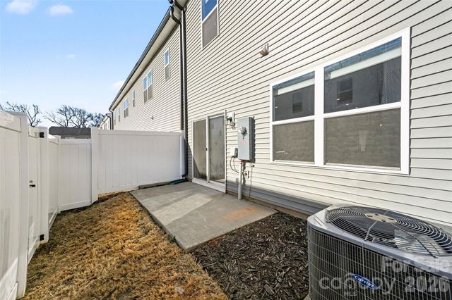 3132 Hutton Gardens Lane, Charlotte, NC 28269