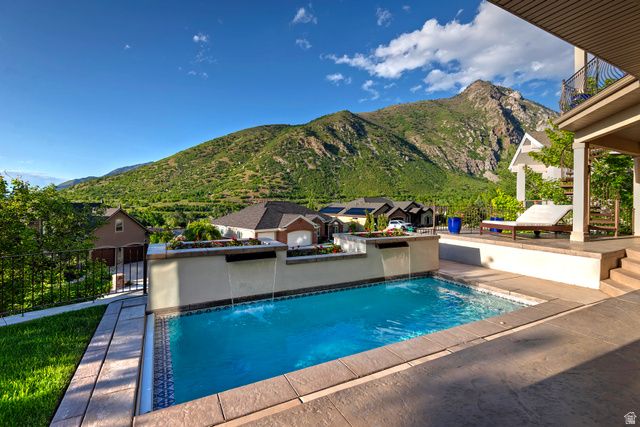 9862 S GRANITE SLOPE DR, Sandy, UT 84092