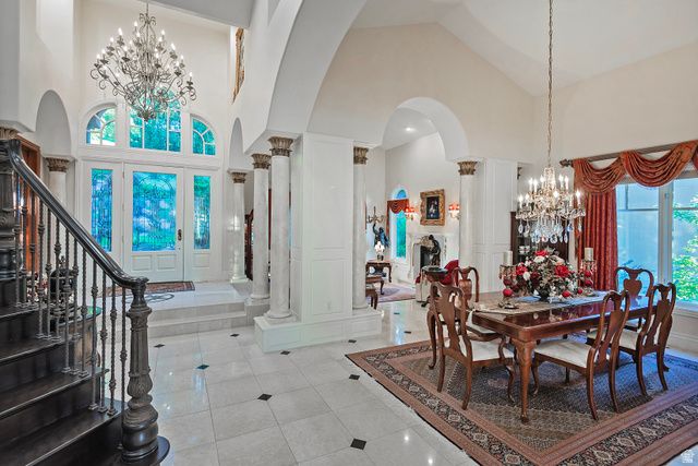 9862 S GRANITE SLOPE DR, Sandy, UT 84092