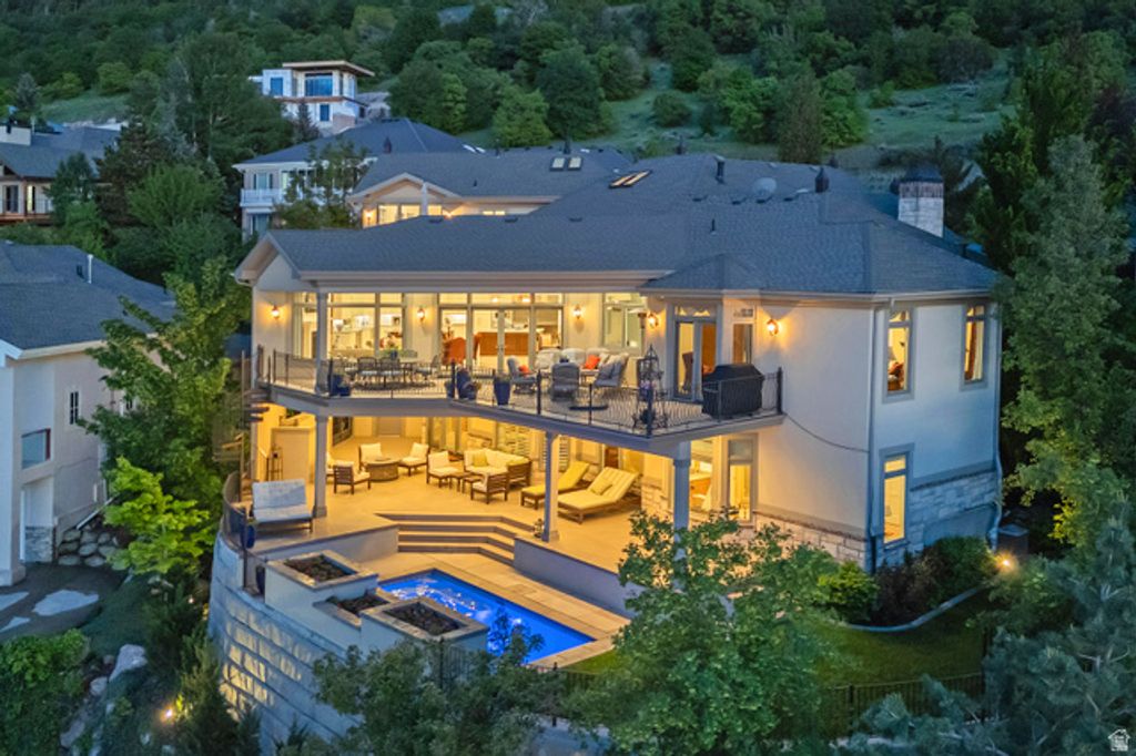 9862 S GRANITE SLOPE DR, Sandy, UT 84092