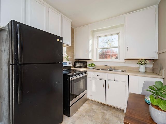 1009 Greenland Dr, Murfreesboro, TN 37130