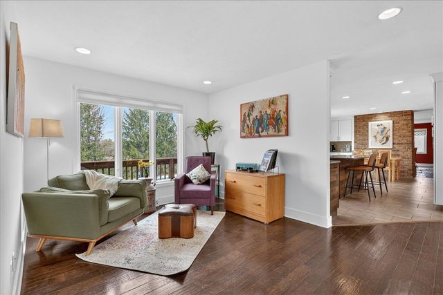 7999 Shadybrook Drive, Ada, MI 49301