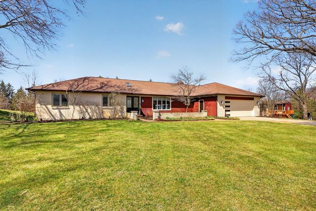 7999 Shadybrook Drive, Ada, MI 49301
