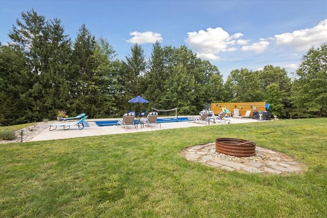 7999 Shadybrook Drive, Ada, MI 49301