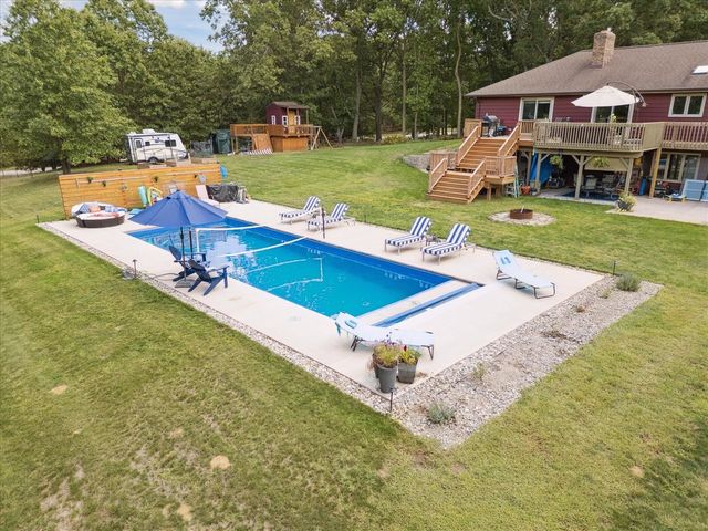 7999 Shadybrook Drive, Ada, MI 49301