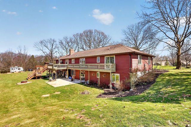 7999 Shadybrook Drive, Ada, MI 49301