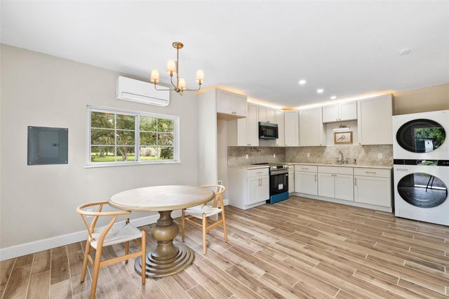 7351 IGUANA DRIVE, Sarasota, FL 34241