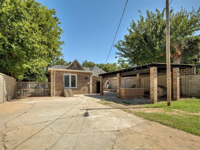1316 NW 12th St Street, Oklahoma City, OK 73106