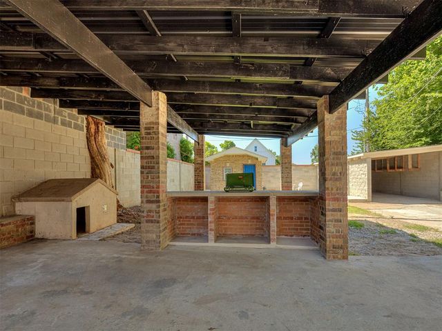 1316 NW 12th St Street, Oklahoma City, OK 73106