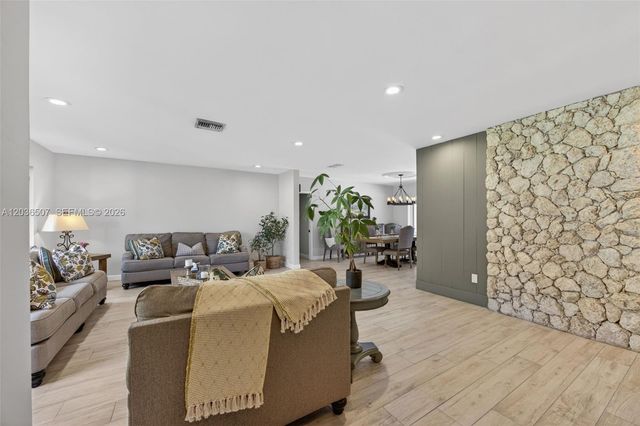 12180 SW 92nd Avenue, Miami, FL 33176