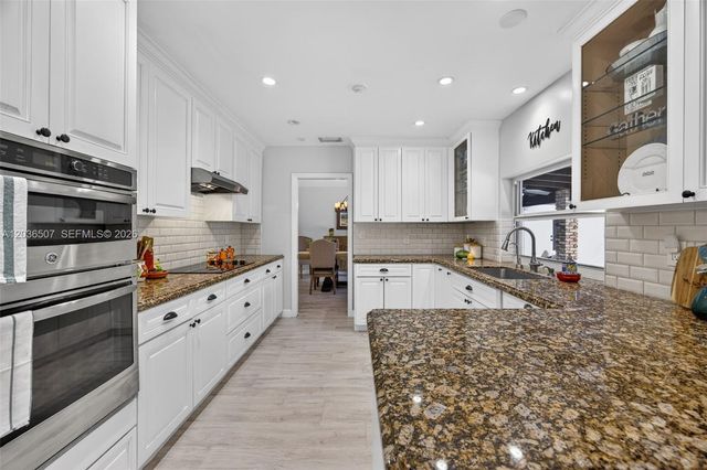 12180 SW 92nd Avenue, Miami, FL 33176