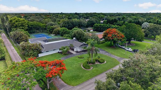 12180 SW 92nd Avenue, Miami, FL 33176