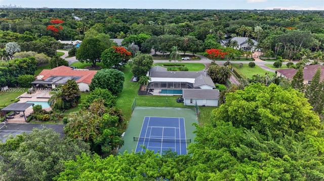 12180 SW 92nd Avenue, Miami, FL 33176