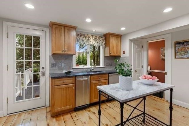 282 Lowell Street, Lexington, MA 02420