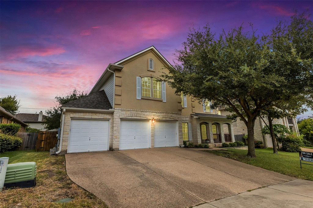 1208 Pine Forest CIR, Round Rock, TX 78665