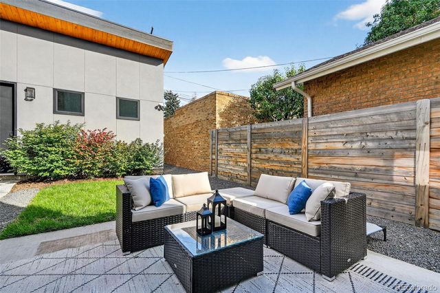 328 S Humboldt Street, Denver, CO 80209