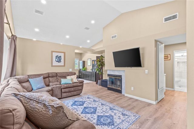 15527 Oak Springs, Chino Hills, CA 91709