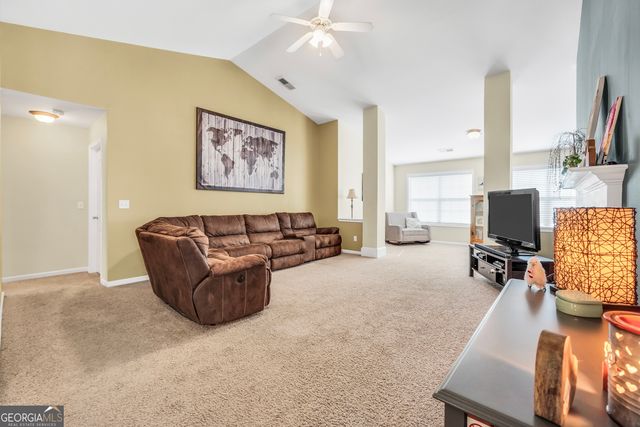 537 Vickers Lane, Locust Grove, GA 30248