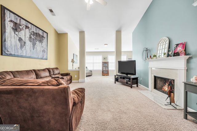 537 Vickers Lane, Locust Grove, GA 30248