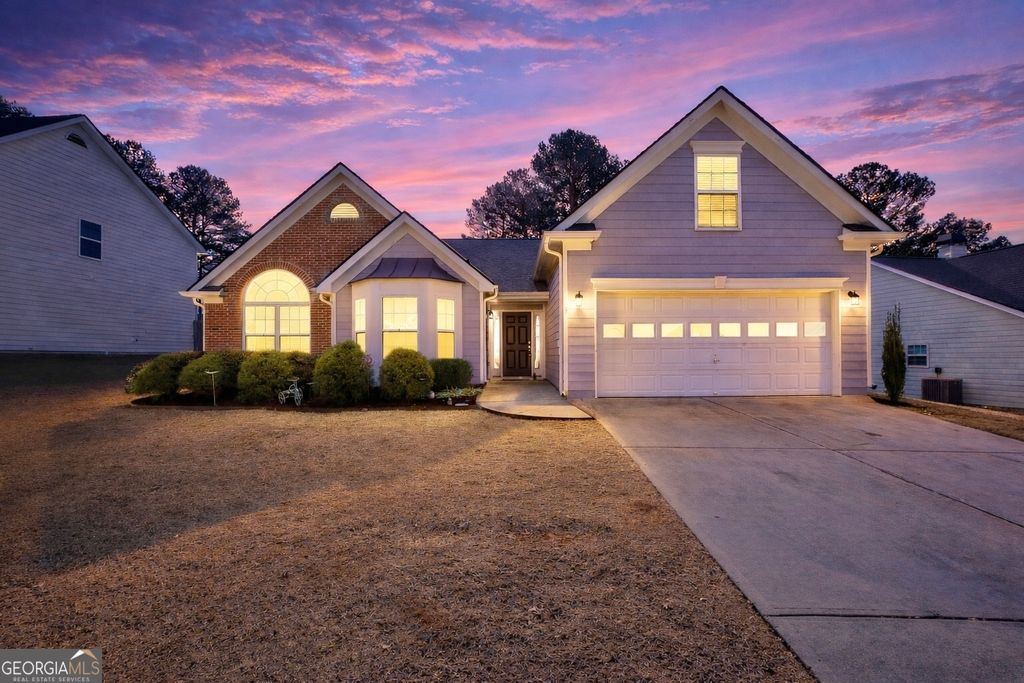 537 Vickers Lane, Locust Grove, GA 30248