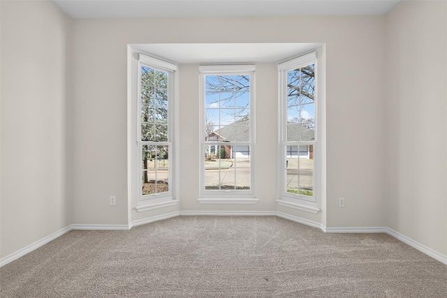 15528 Swallowtail Road, Edmond, OK 73013