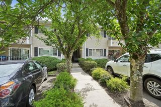 50 WE Lindsley Road 22, Cedar Grove Twp., NJ 07009