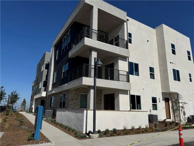 499 Mulligan, Irvine, CA 92618