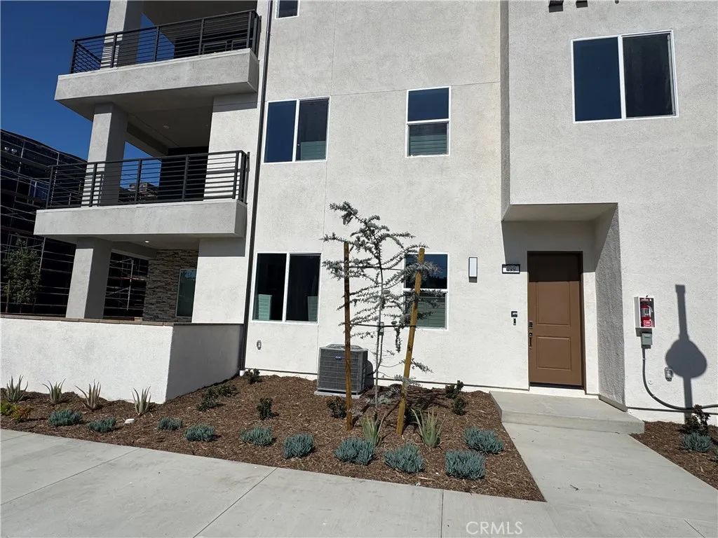 499 Mulligan, Irvine, CA 92618