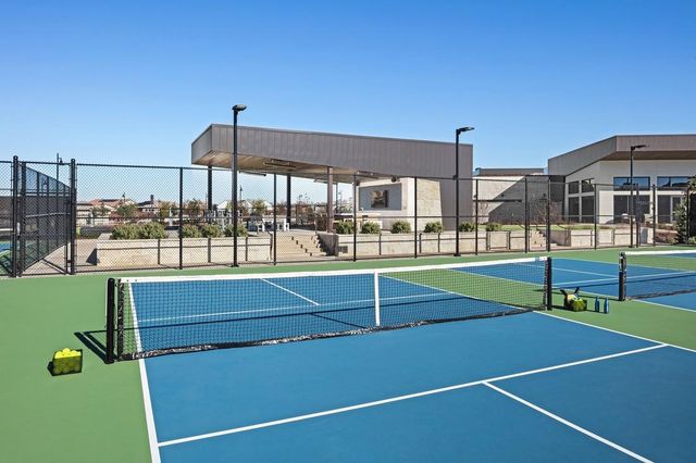 4060 Sunny Oaks Dr, Folsom, CA 95630