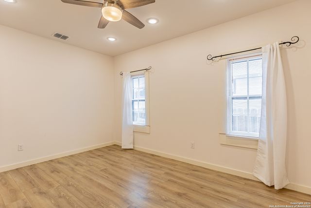 1010 BURNET ST, San Antonio, TX 78202