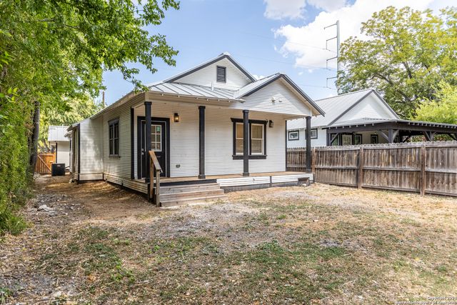 1010 BURNET ST, San Antonio, TX 78202