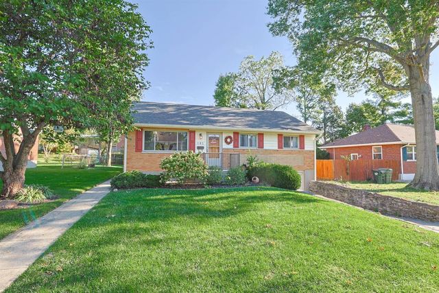 181 Ireland Avenue, Greenhills, OH 45218