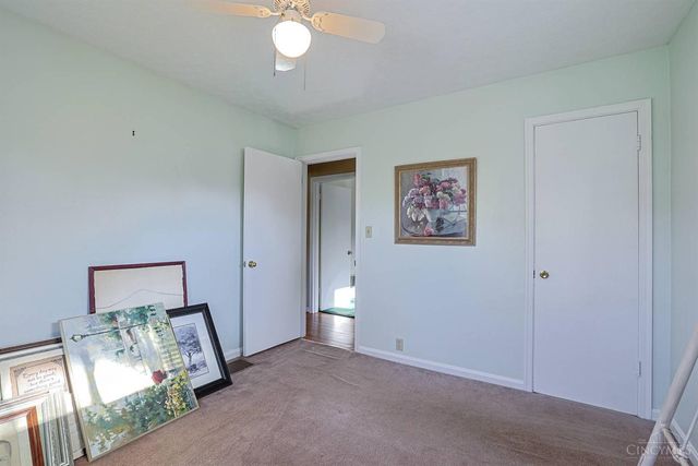 181 Ireland Avenue, Greenhills, OH 45218